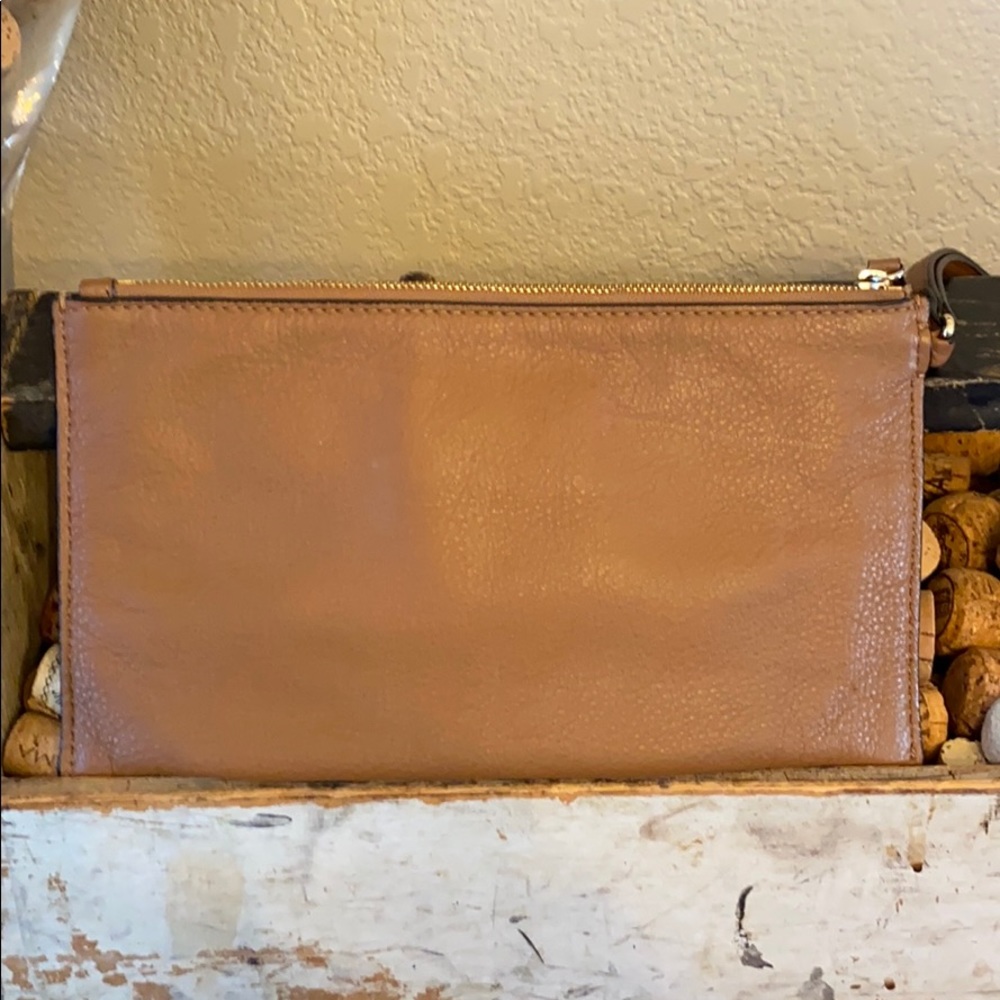 Michael Kors leather wristlet with gold grommets - Picture 2 of 7